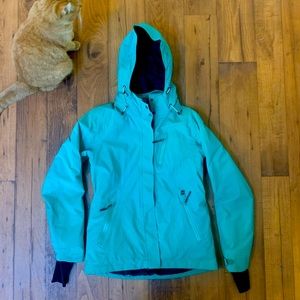 Orage brand ski/snowboard jacket, size small, teal color